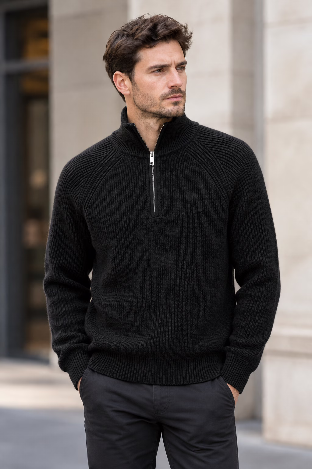 Pull col camionneur noir Five Ever en maille pour homme, vue de face trois quarts.